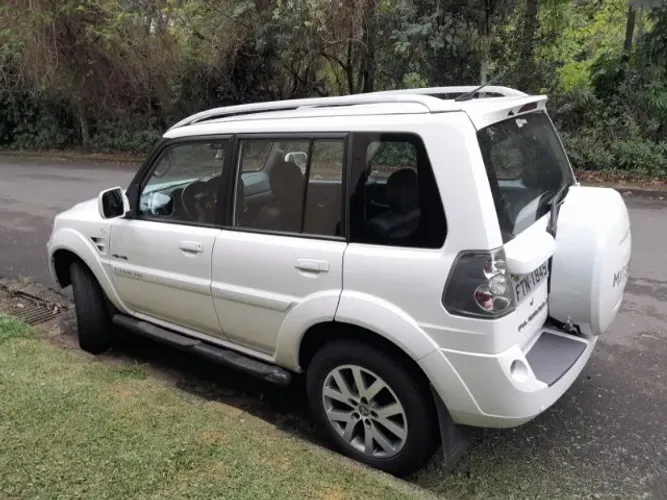 Mitsubishi Pajero TR4 2.0/ 2.0 Flex 16V 4X4 Aut. 2015