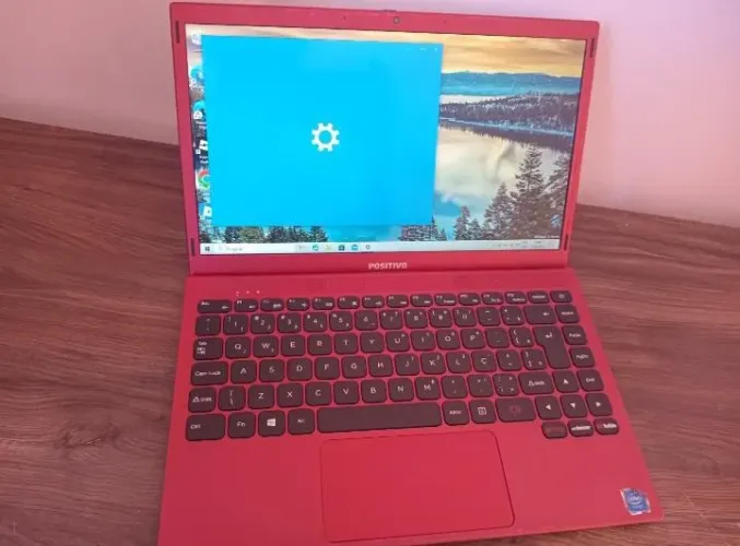 Vendo notebook Ótimo Estado de conservação para pessoas exigentes ! 
