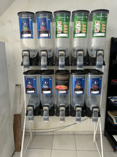Dispenser ração farinha