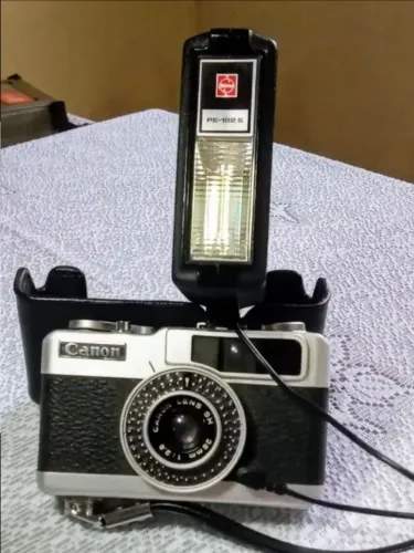 Câmera Analógica Canon