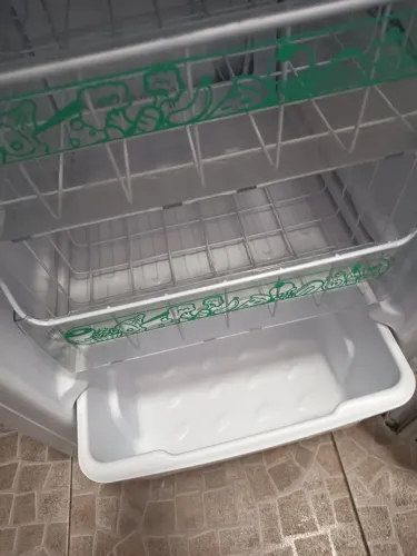 FREEZER VERTICAL 1 PORTA 121 LITROS CONSUL