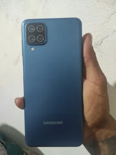 Samsung A12
