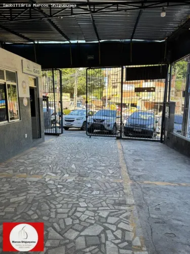 Loja para Venda em Salvador, Acupe, 3 banheiros, 5 vagas