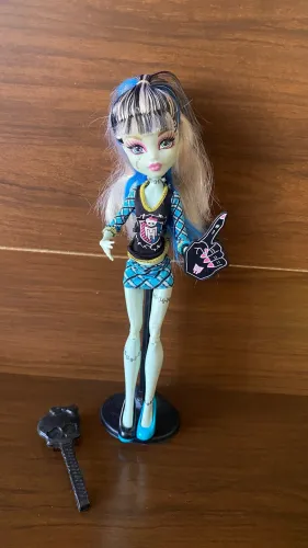 Frankie Stein - Monster High
