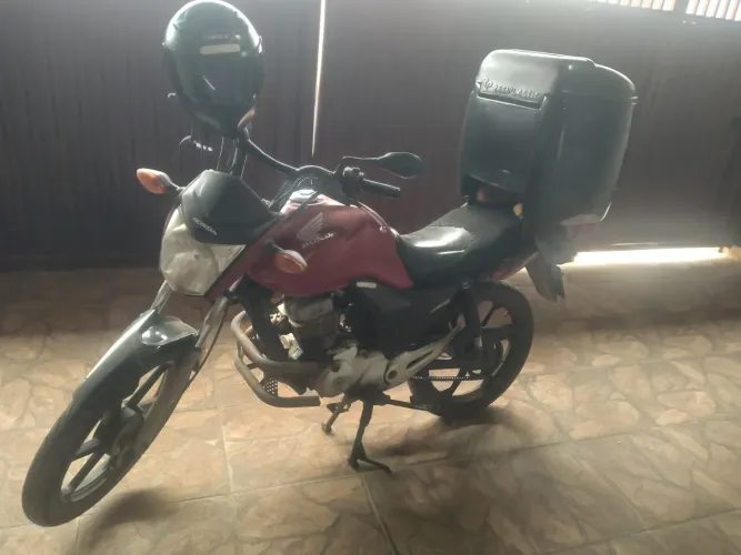 Moto pra venda