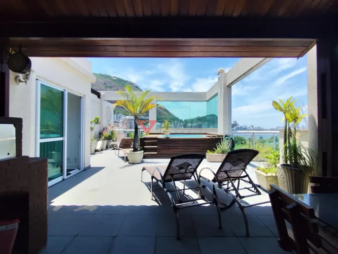 Venda de cobertura no Humaitá: 174m², 2 quartos, 1 vaga