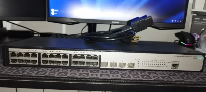Hpe Switch Gigabit 1920 24 Portas Jg924a (Usado)