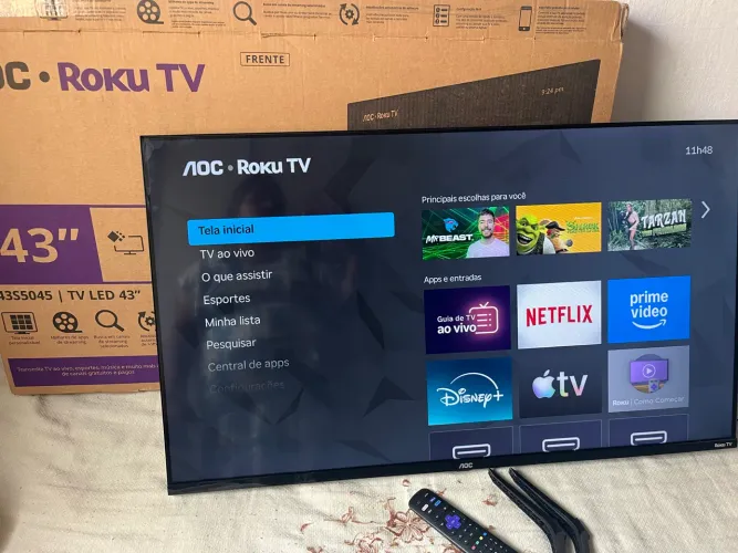 TV AOC ROKU 43P NA CAIXA