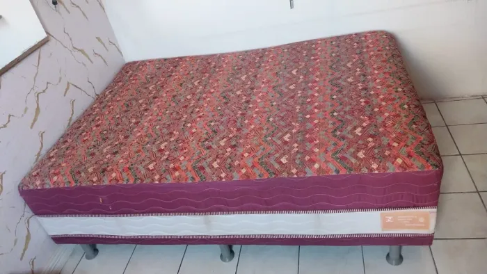 VENDO CAMA BOX CASAL