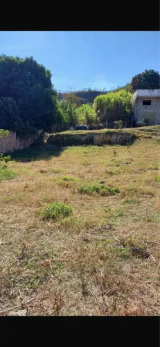 Lote 360m2 em Esmeralda 