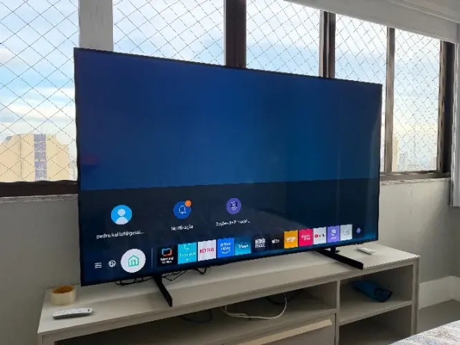 TV Samsung 75" Crystal UHD