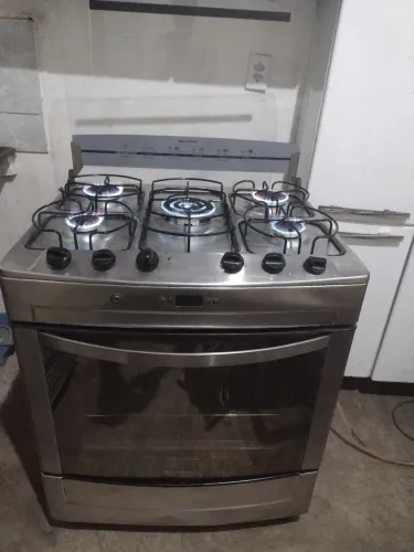 Fogão Brastemp forno automático