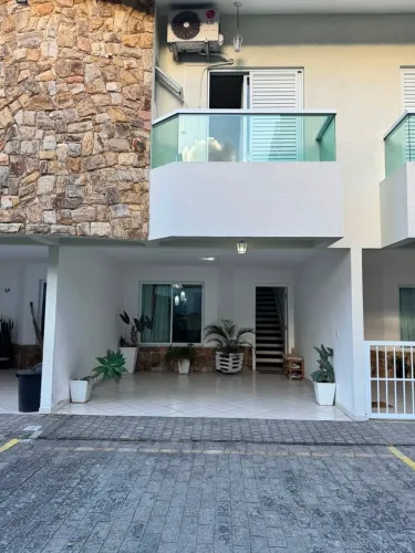 Casa Condomínio 03 dormitório(s) para locação - Forte- Praia Grande/SP