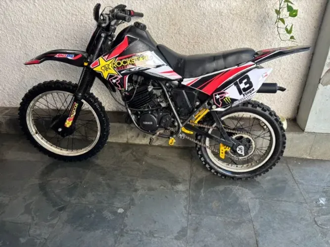 VENDO DT 180 DE TRILHA 