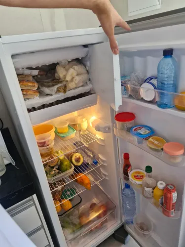 Vendo uma Geladeira