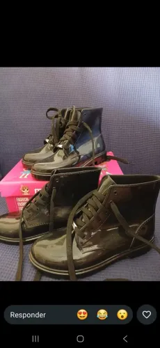 Coturno bota de verniz Molekinha infantil - 33 e 34