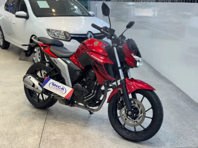 YAMAHA FZ 250 FAZER 2023, único dono, apenas 13 mil km!
