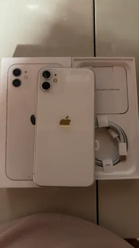 iPhone 11 impecável 