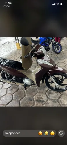 Vendo biz 125 completa 