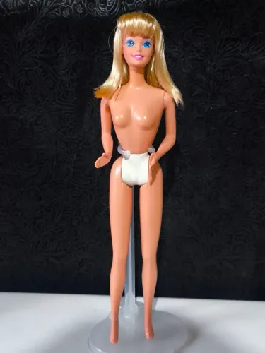 Boneca Barbie antiga