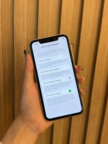 iPhone 11-128Gb