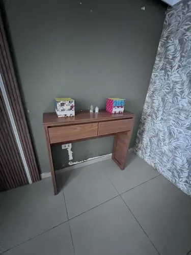 Aparador/Console de Madeira