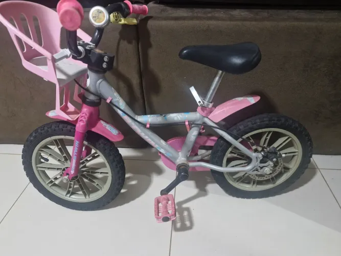Bicicleta infantil Btwin aro 14 - linda
