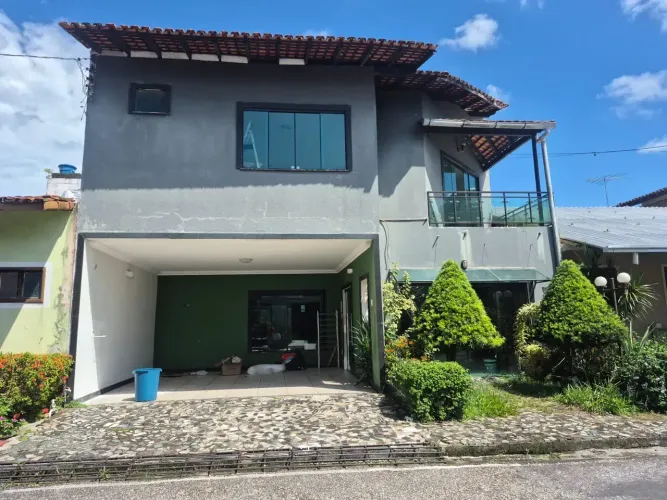 Linda casa para aluguel e venda com 3 suítes no Res. Altos do Pinheiro
