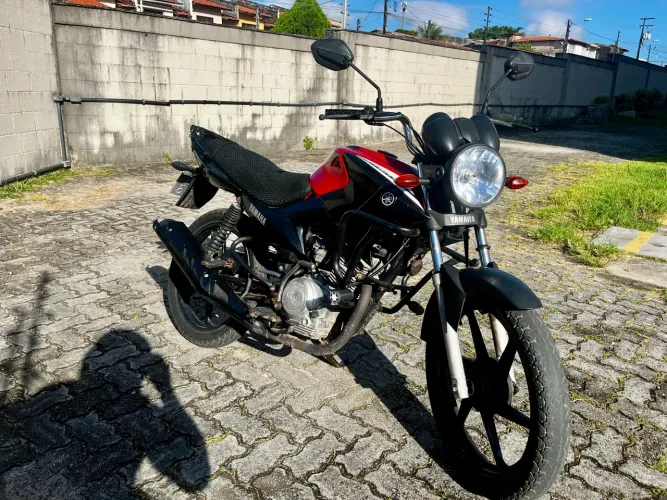 Vendo YBR factor 2014