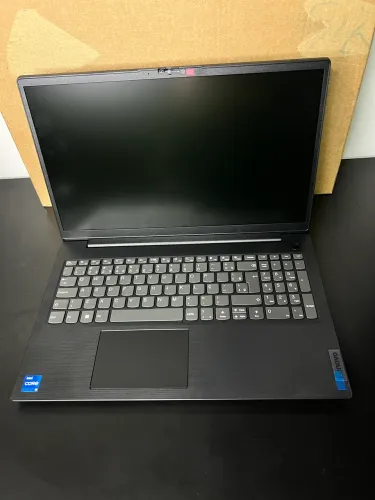 Notebook Lenovo V15 G4 i5-13420H 16GB RAM NVMe 256GB NOVO NA CAIXA