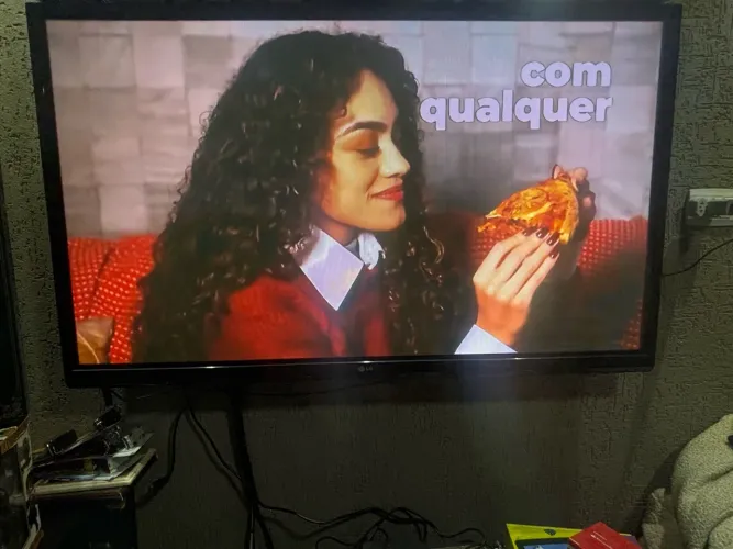 Tv 40 polegadas LG vendo
