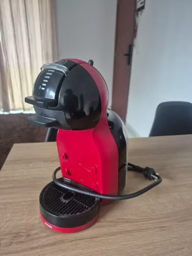 Cafeteira Dolce Gusto