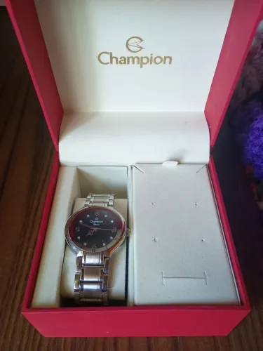 DESAPEGO Lindon Relógio Champion Feminino