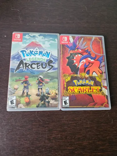 Pokemon legends arceus e pokemon scarlet
