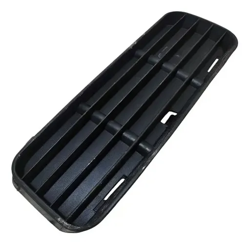 Grade Parachoque Direito Volkswagen Polo 1997 1998 A 2000 Preto Direito