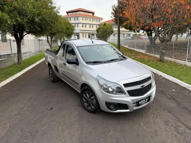Chevrolet Montana LS 1.4 Econoflex 8V 2P 2013