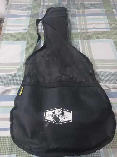 VENDO VIOLÃO