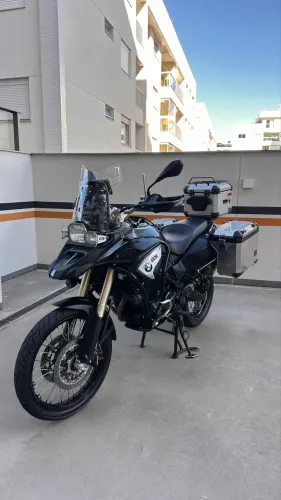 F800 gsa impecável 