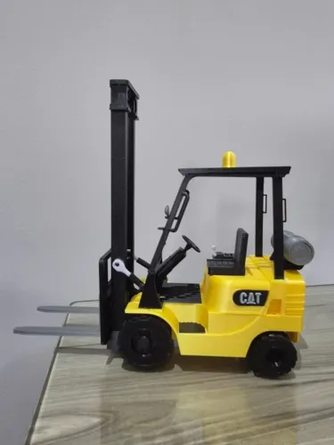 MIniatura empilhadeira