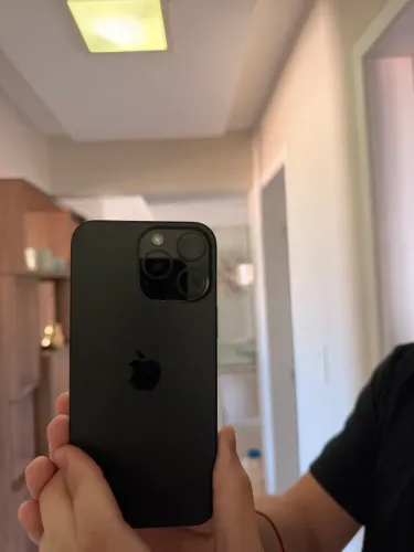 iPhone 16 pro max ?chip físico e Esim 