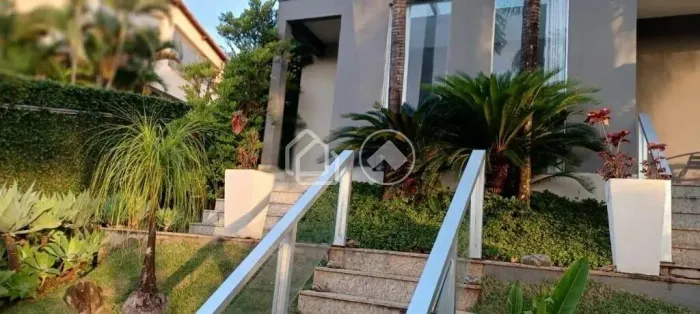 Casa com 7 quartos para alugar, 350 m² por R$ 25.000/mês - Estoril - Belo Horizonte/MG