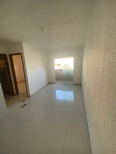 Apartamento novo, ótima localização.