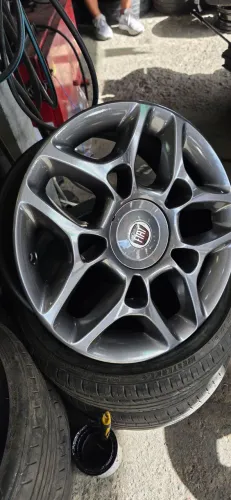 Jogo de roda aro 17 fiat