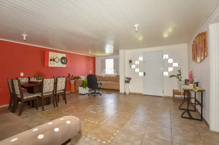 Residência de 3 quartos em Alto Boqueirão aceita financiamento