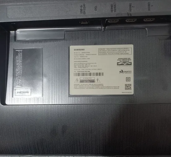 TV 58" Samsung com defeito na tela