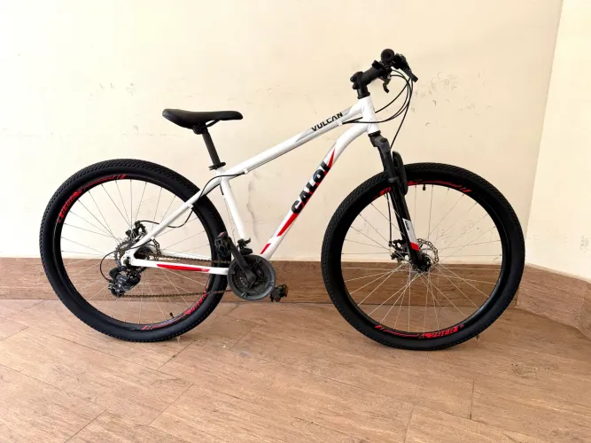 Bicicleta Caloi Vulcan aro 29