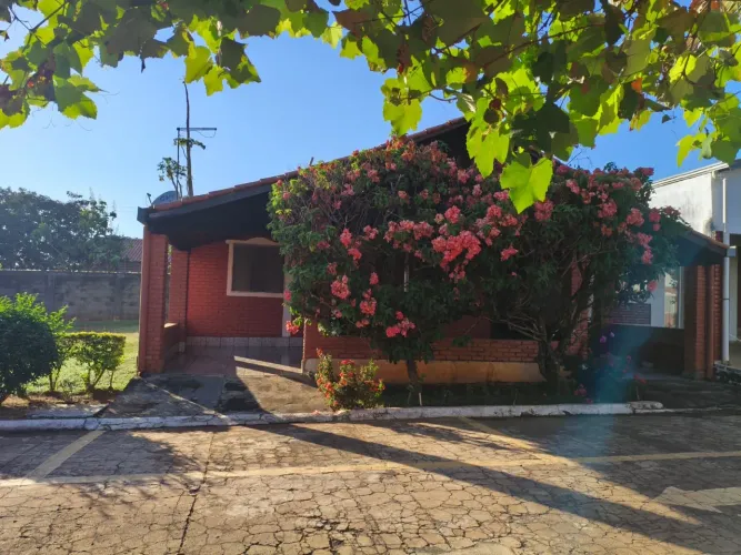 Vendo chalé mobiliado em Caldas Novas - GO
