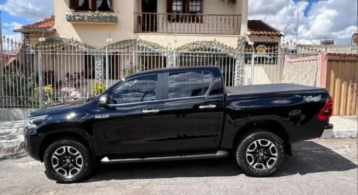Toyota Hilux CD SR 4X4 2.8 TDI Diesel Aut. 2024