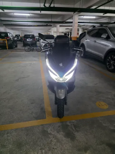 Honda PCX Sport 2021 - Apenas 13.944 km - Abaixo da Tabela