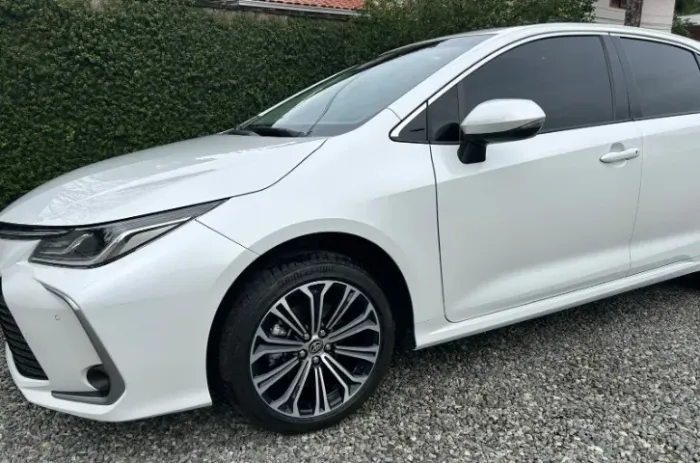 Toyota Corolla Altis 2.0 Flex 16V Aut. 2023